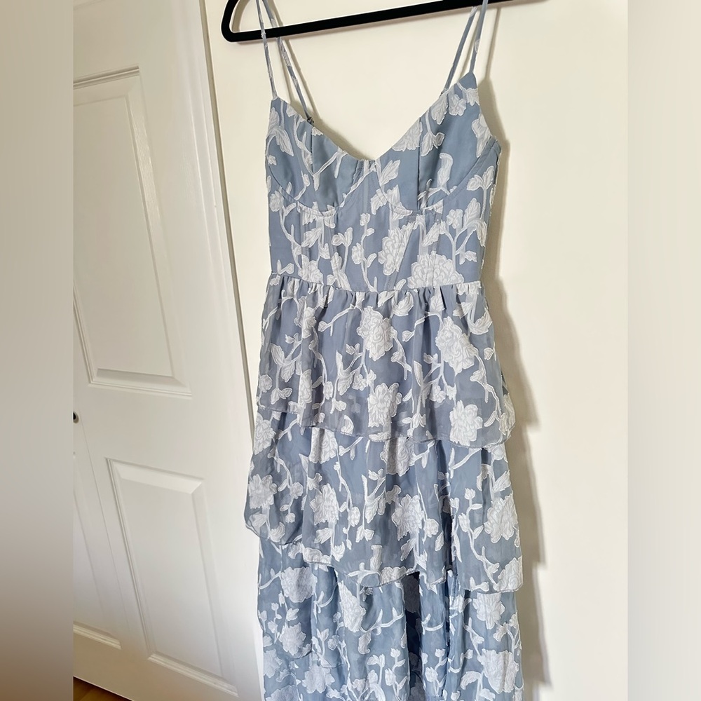 Showpo Light Blue Floral Maxi Dress - Picture 8 of 11